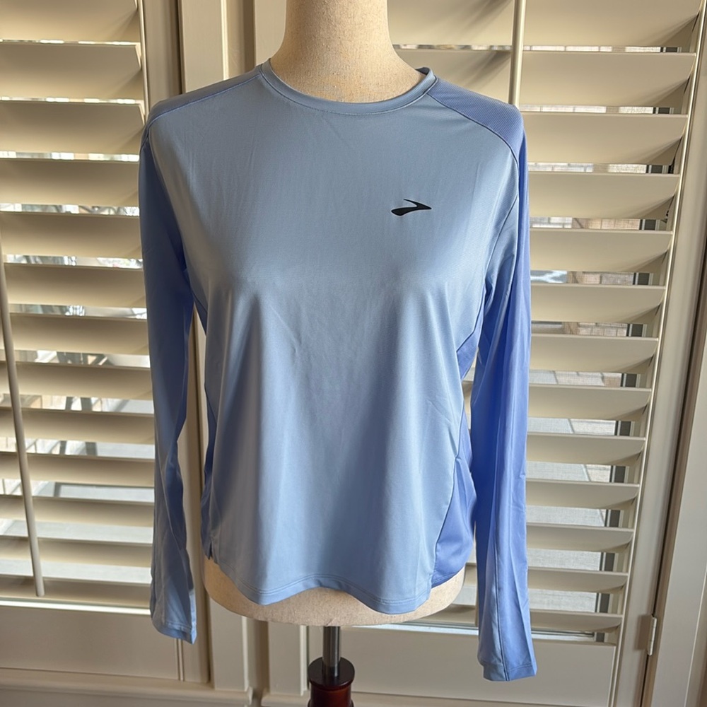 Brooks Sprint Free Long Sleeve Top, Size Small, Light Lavender Color